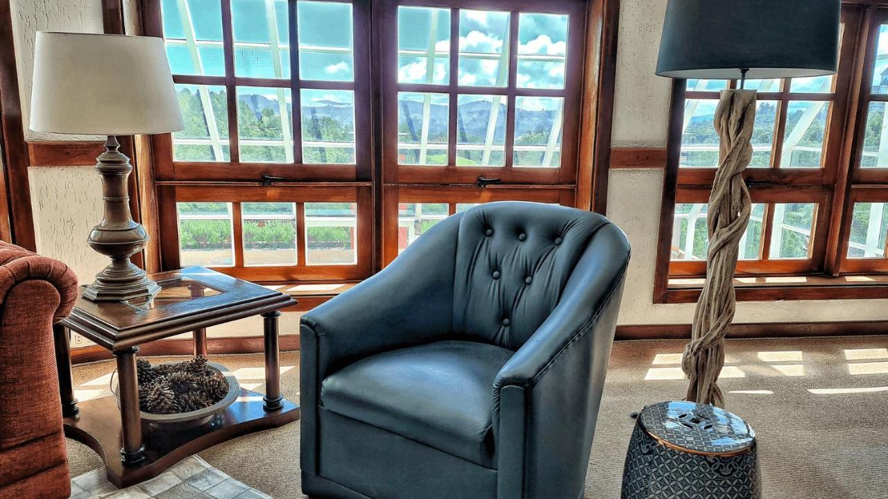 Апартаменти Duplex Luxo Com Piscina Aquecida, Lareira E Wifi Кампус-ду-Жордан Екстер'єр фото